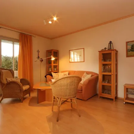 4 Reetdachhaus Diplomatenweg 1 Cc Kolpinsee