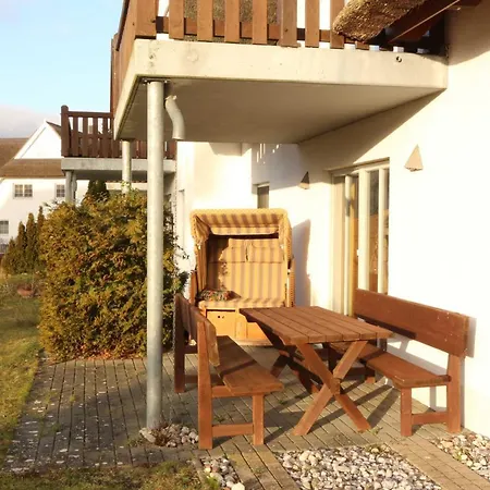 Prázdninový dům 4 Reetdachhaus Diplomatenweg 1 Cc *